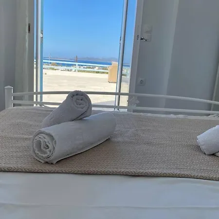 Holiday home New Cycladic House ¨agroktima Katerina¨ *